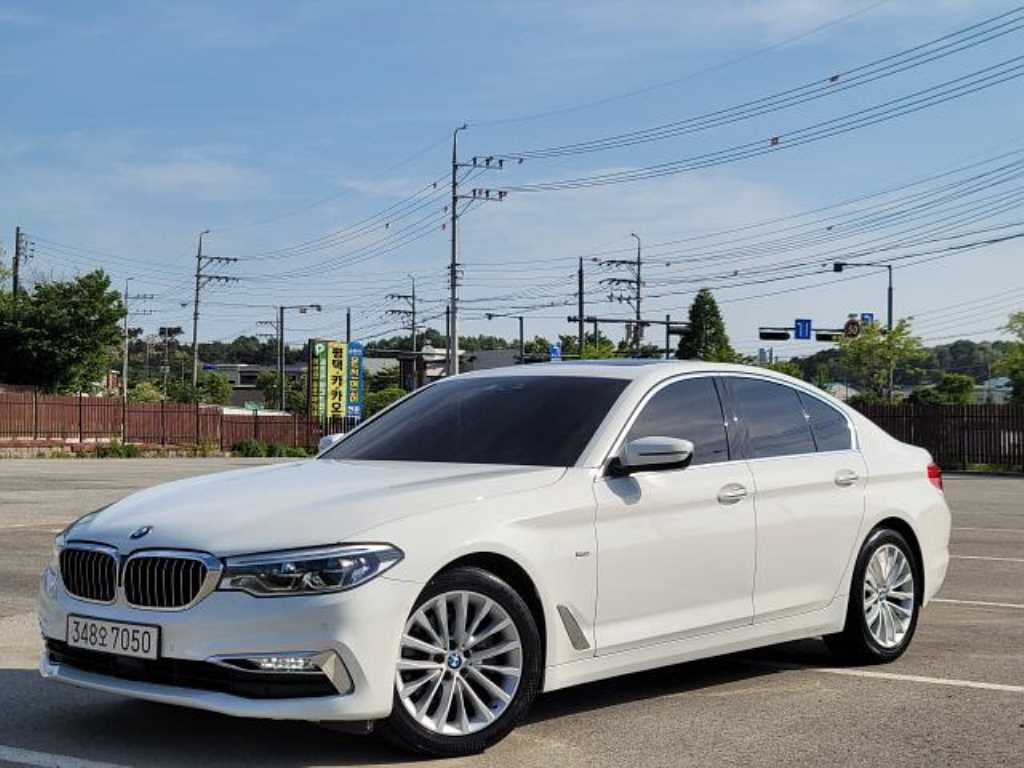 BMW 5 Series 2018 - Importación desde Corea - HF Imports Iquique - Foto 1