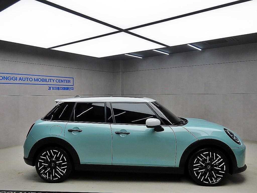 Mini Cooper - Vista 2
