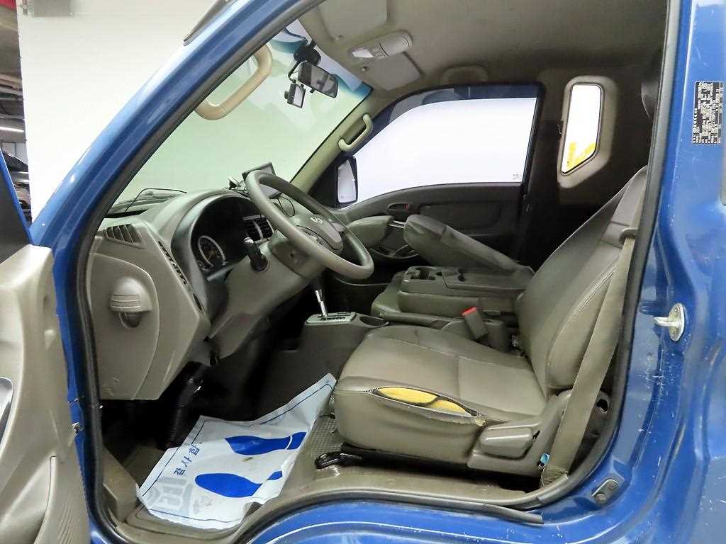 Small Truck Cargo (small) - Vista 8