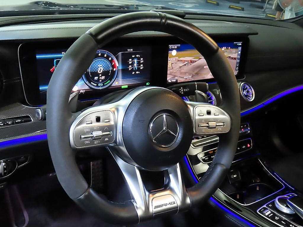 Mercedes Benz E class - Vista 9