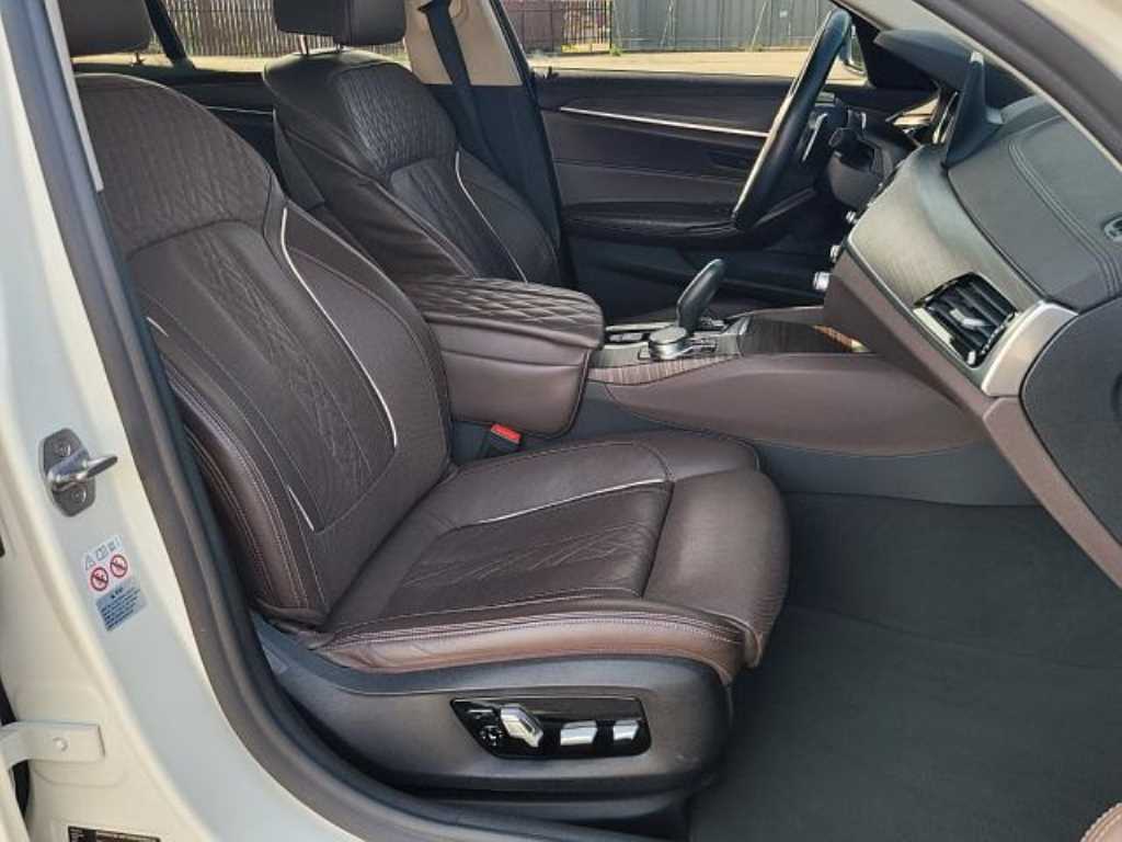 BMW 5 Series 2018 - Importación desde Corea - HF Imports Iquique - Foto 14