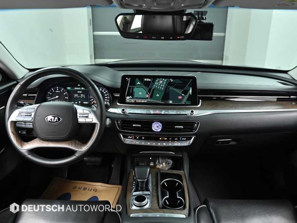 KIA K9 - Vista 7