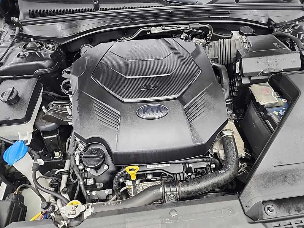KIA K7 - Vista 5