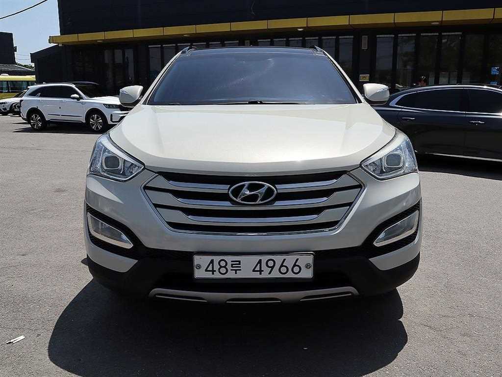 HYUNDAI Santa Fe - Vista 2