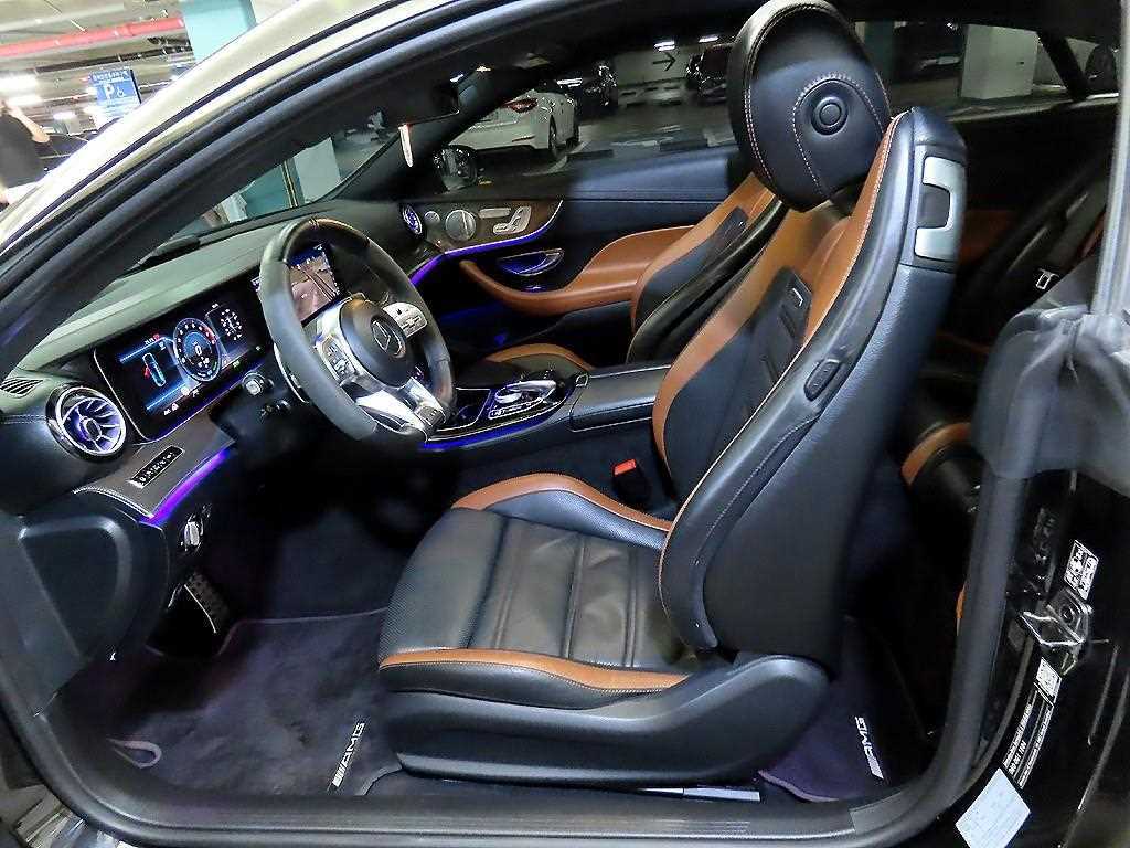 Mercedes Benz E class - Vista 6