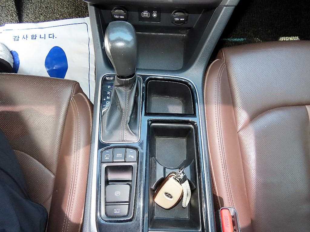 HYUNDAI Sonata - Vista 10