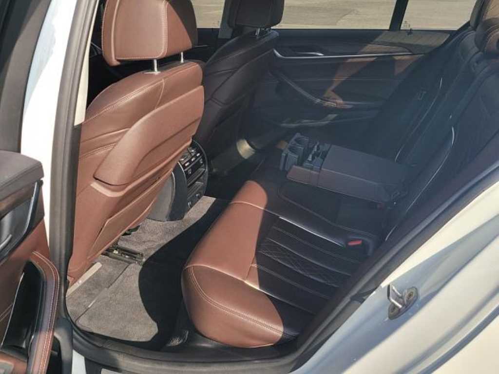 BMW 5 Series - Vista 12