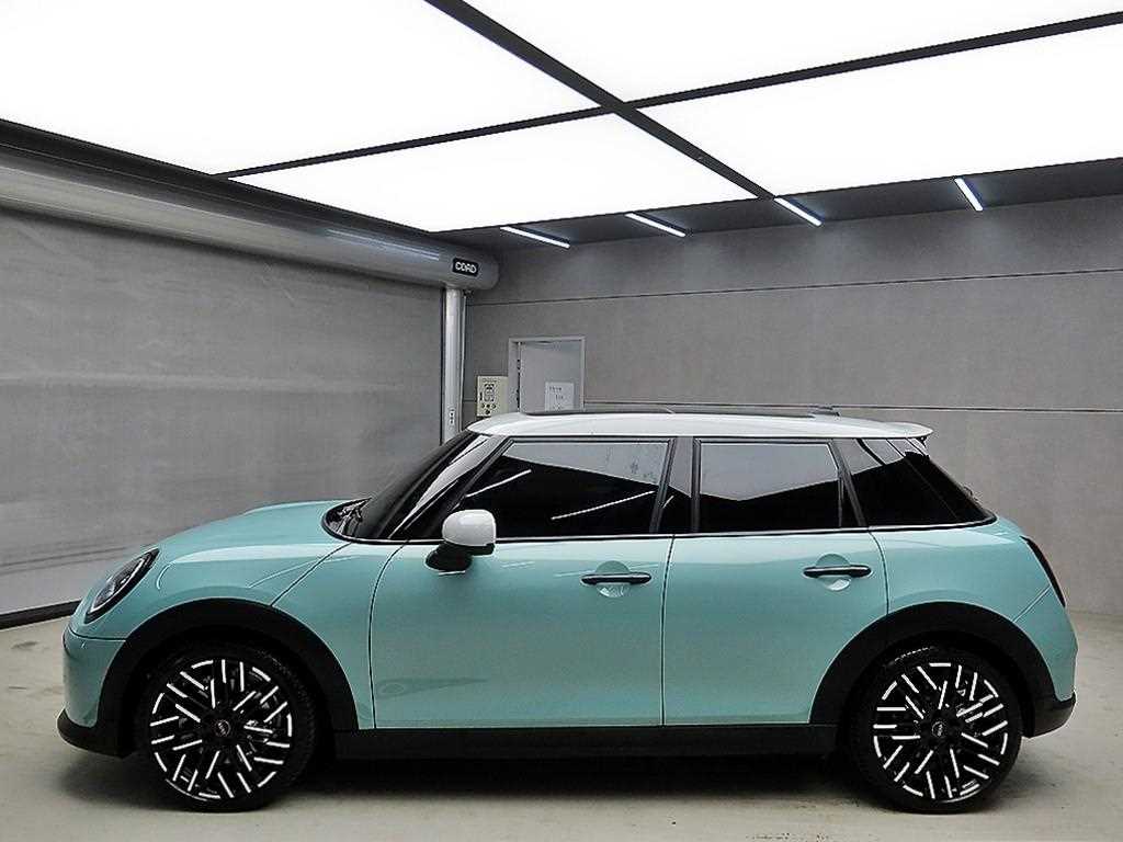 Mini Cooper - Vista 4