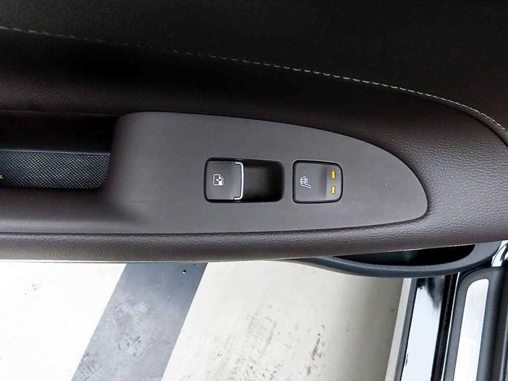 HYUNDAI Grandeur - Vista 12