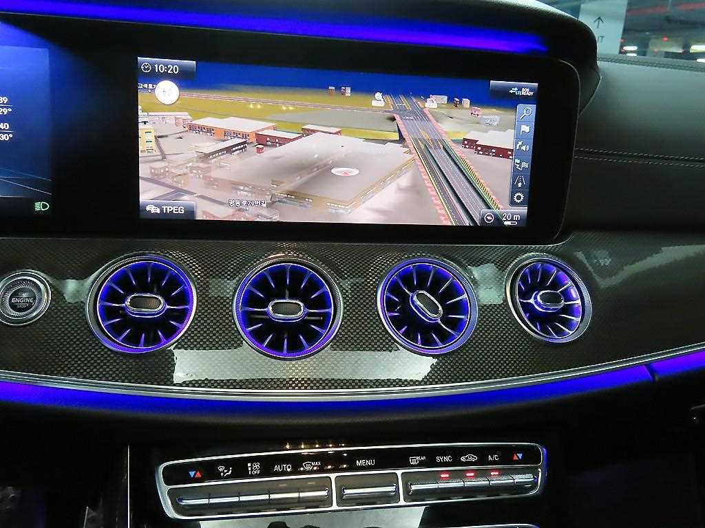 Mercedes Benz E class - Vista 11