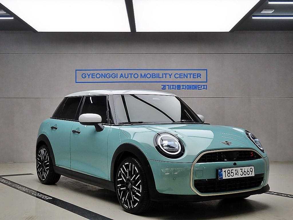 Mini Cooper 2025 - Importación desde Corea - HF Imports Iquique - Foto 1