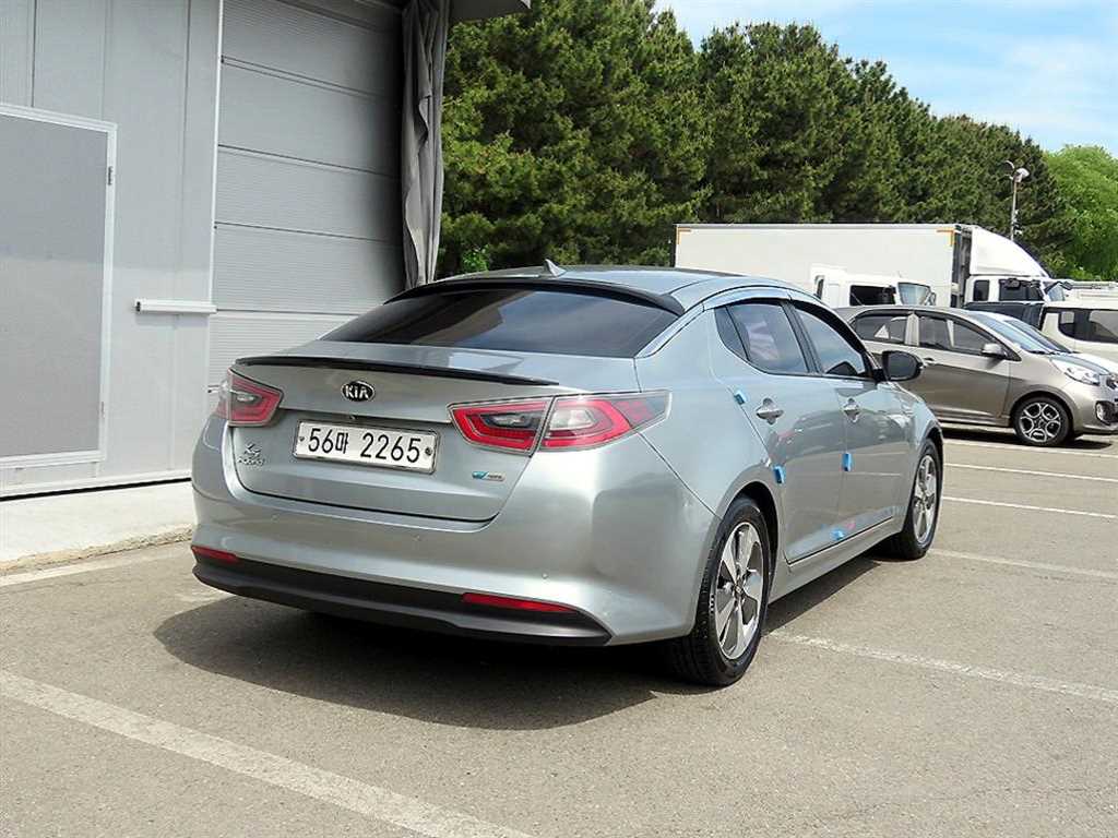KIA K5 - Vista 4
