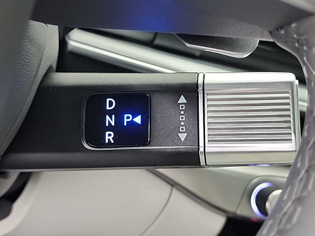 HYUNDAI Grandeur - Vista 8