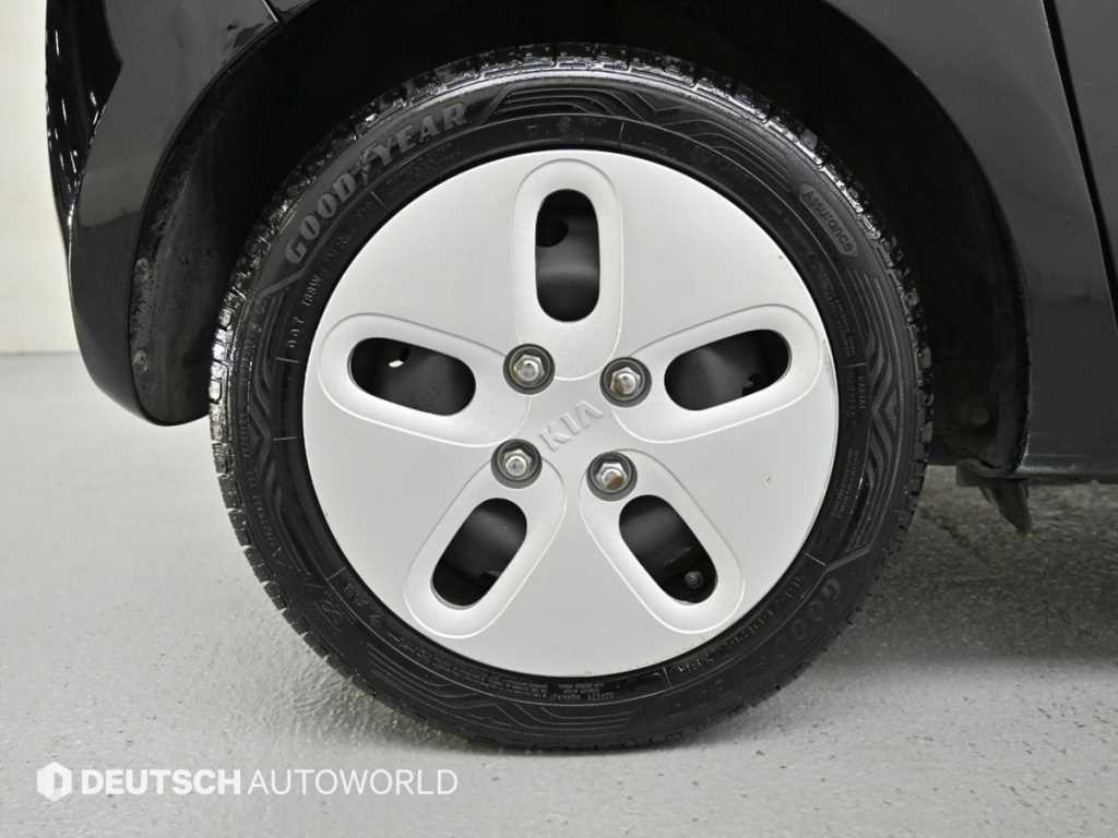 KIA Ray - Vista 5