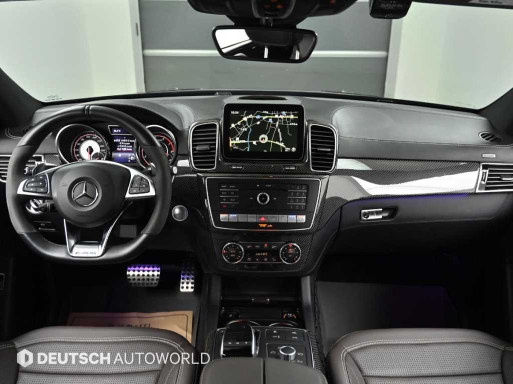 Mercedes Benz GLE Class - Vista 7