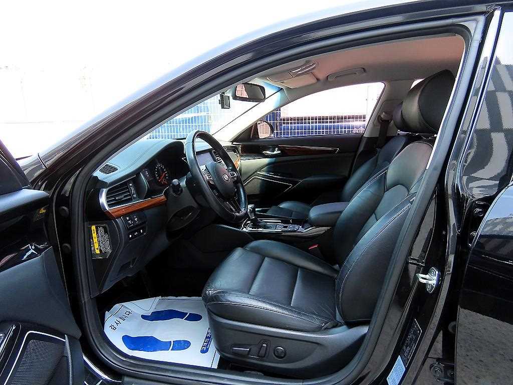 KIA K7 - Vista 5