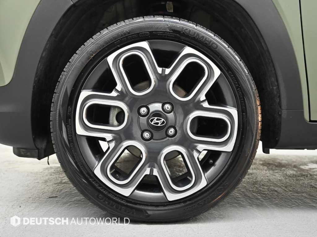 HYUNDAI Casper - Vista 5