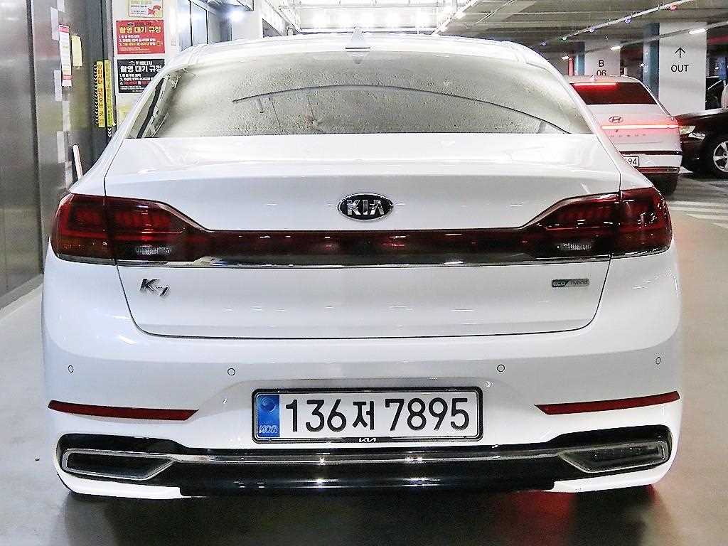 KIA K7 - Vista 5