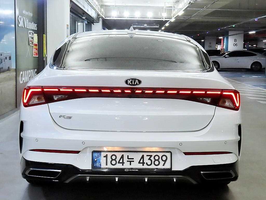 KIA K5 - Vista 5