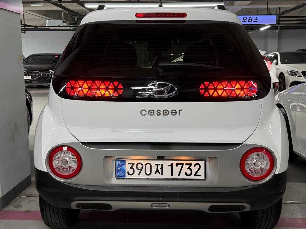 HYUNDAI Casper - Vista 5