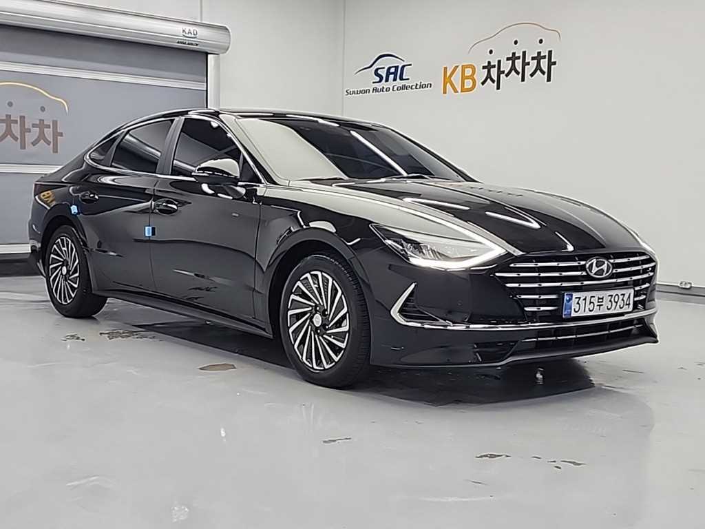 HYUNDAI Sonata - Vista 4