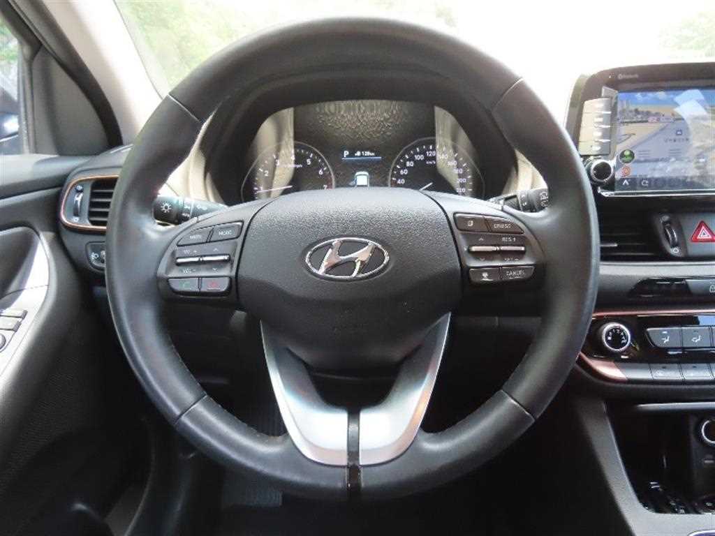 HYUNDAI i30 2018 Café - Importación desde Corea - HF Imports Iquique - Foto 16