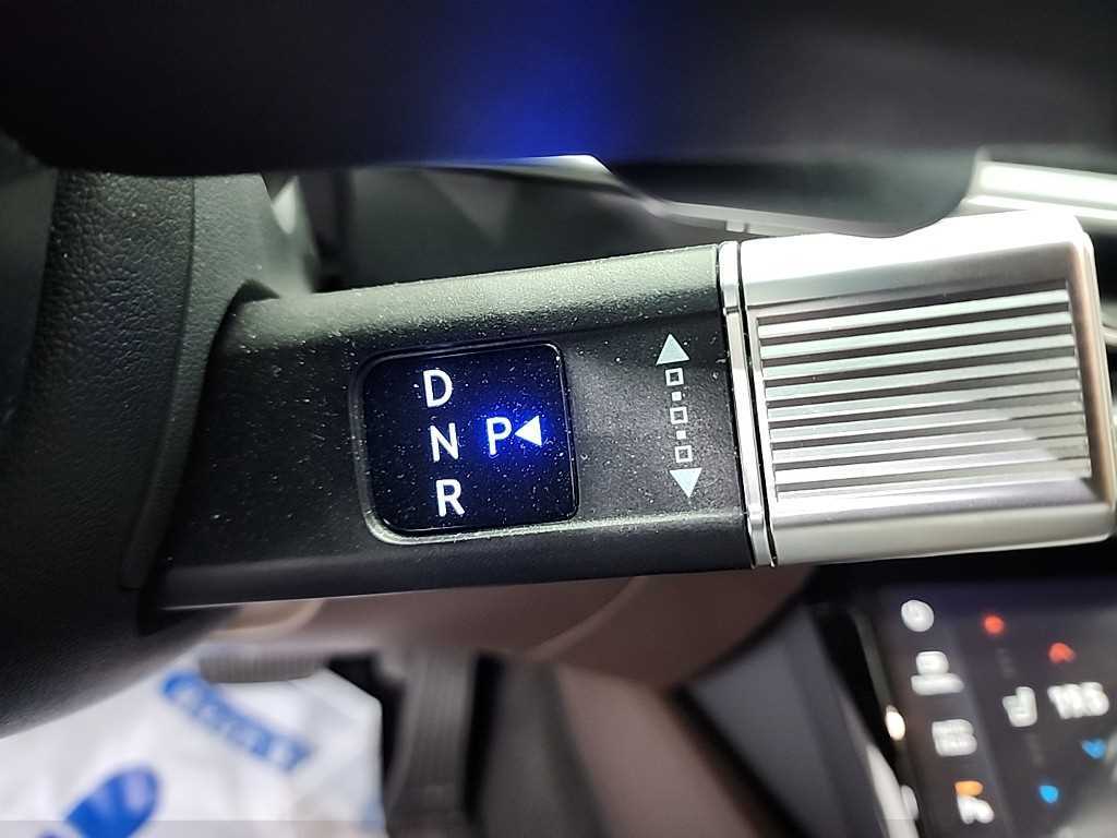 HYUNDAI Grandeur - Vista 8