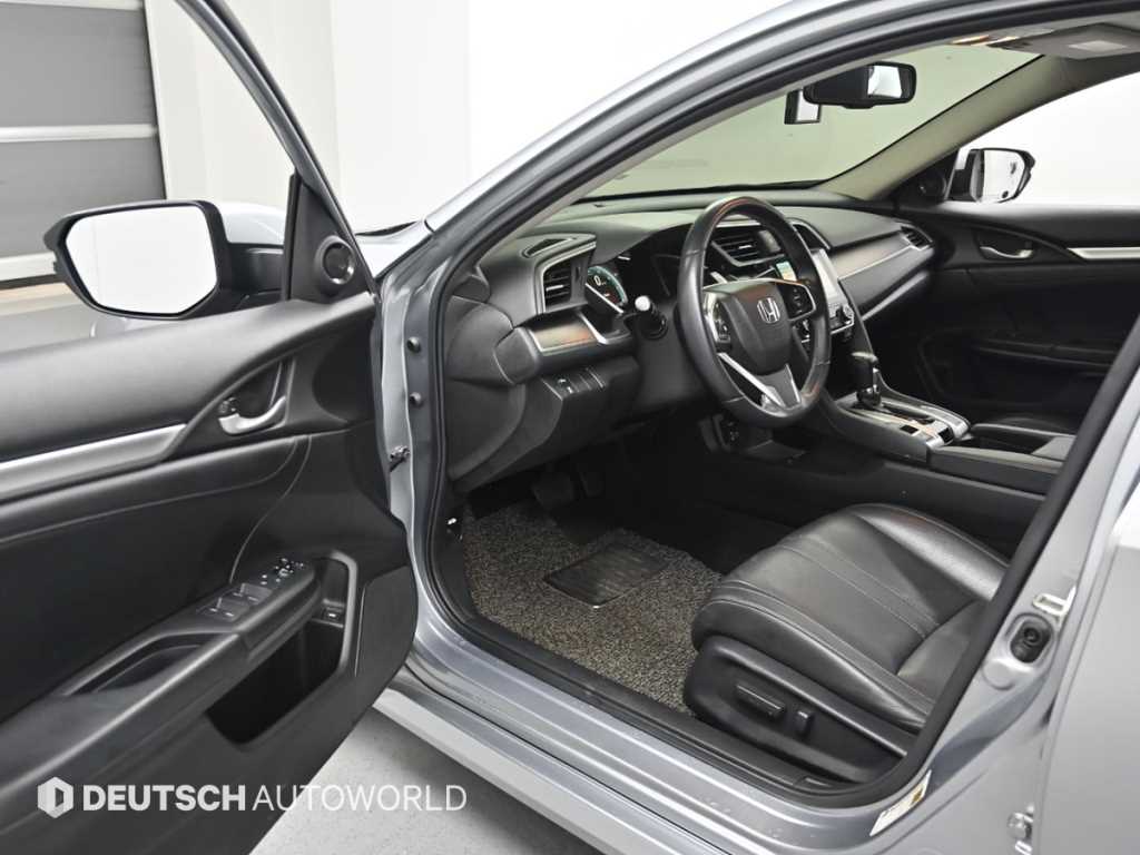 Honda Civic - Vista 11