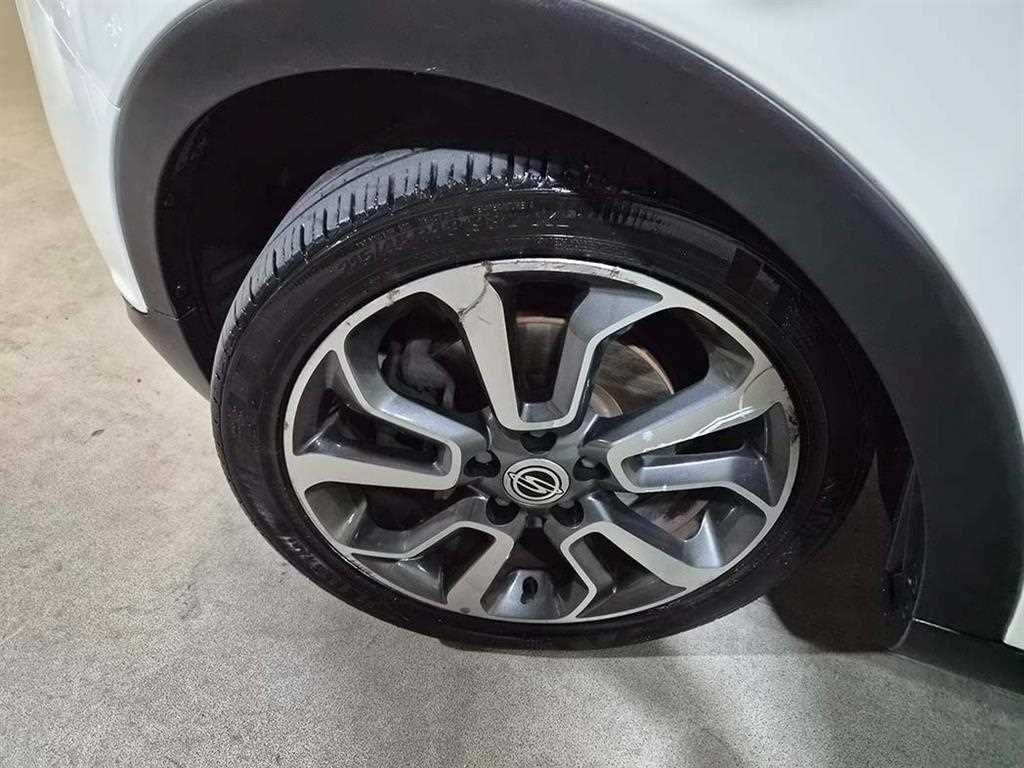 Ssangyong Tivoli 2016 Blanco - Importación desde Corea - HF Imports Iquique - Foto 19
