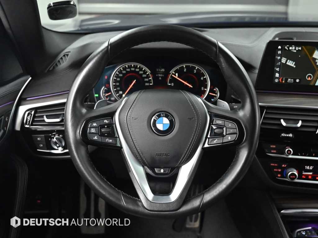 BMW 5 Series 2018 Azul - Importación desde Corea - HF Imports Iquique - Foto 13