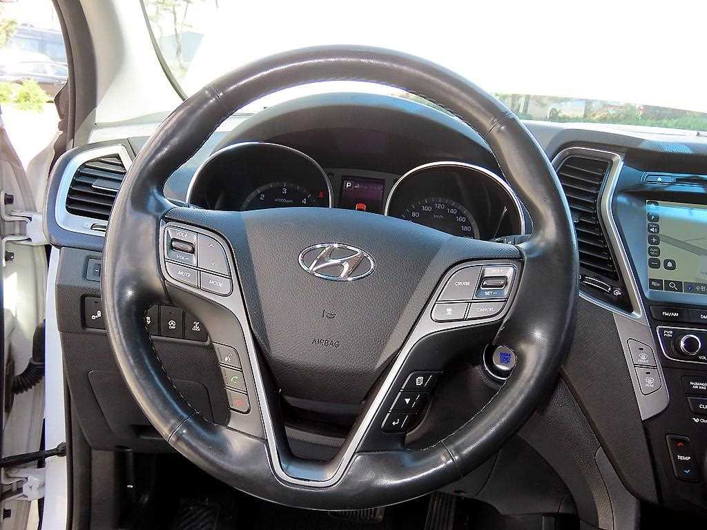HYUNDAI Santa Fe - Vista 8