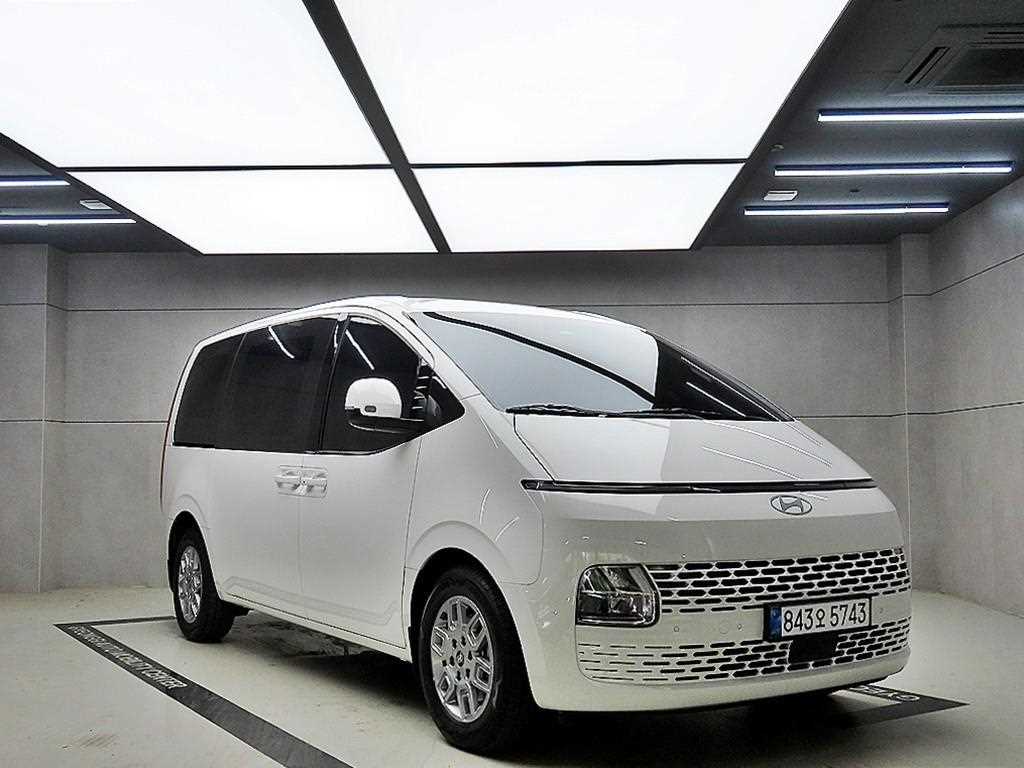 HYUNDAI Staria 2025 - Importación desde Corea - HF Imports Iquique - Foto 1