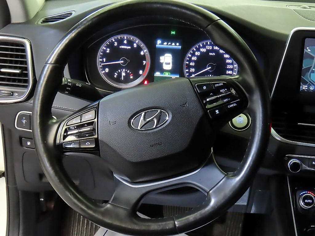 HYUNDAI Grandeur - Vista 8