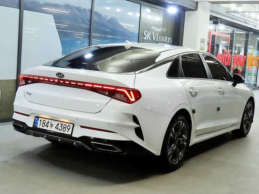 KIA K5 - Vista 4
