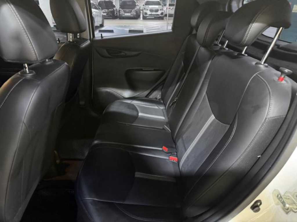 Chevrolet Spark - Vista 6