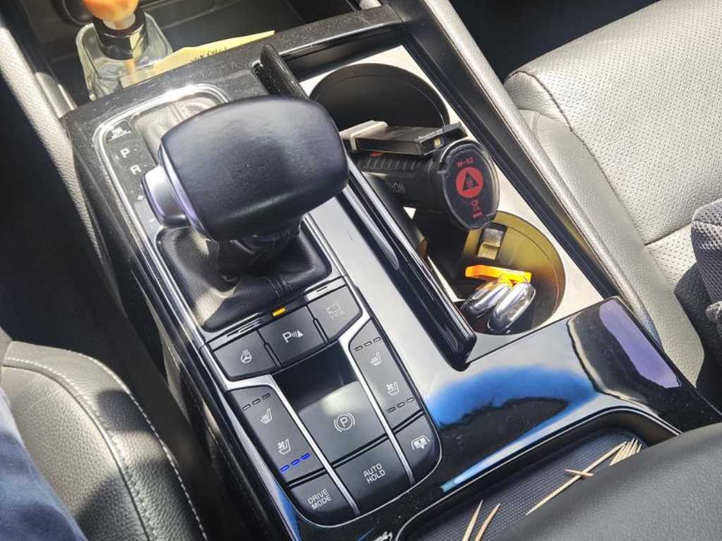 KIA K7 - Vista 6
