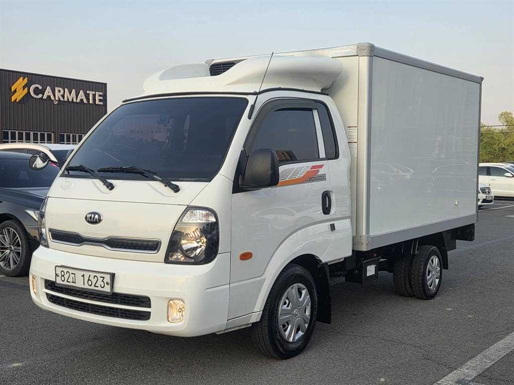 Small Truck Top_Frozen Top 2019 Blanco - Importación desde Corea - HF Imports Iquique - Foto 1