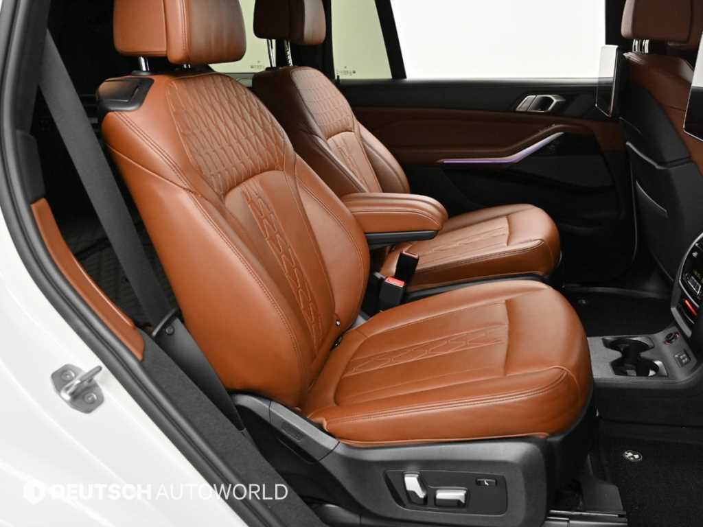 BMW X7 - Vista 12