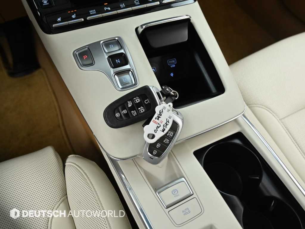 HYUNDAI Grandeur - Vista 9