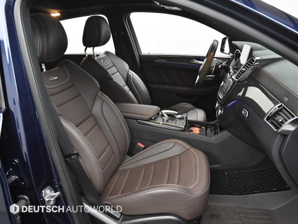 Mercedes Benz GLE Class - Vista 10