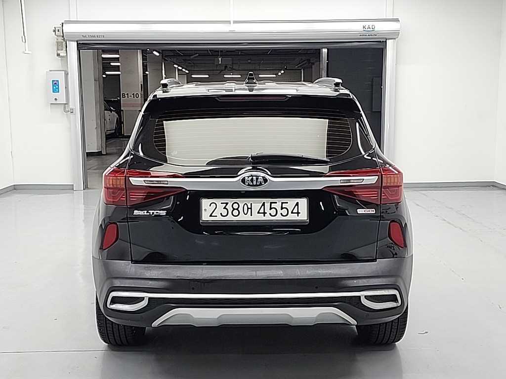 KIA Seltos - Vista 3