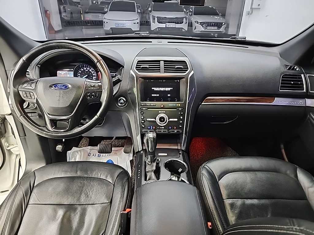 Ford Explorer - Vista 7