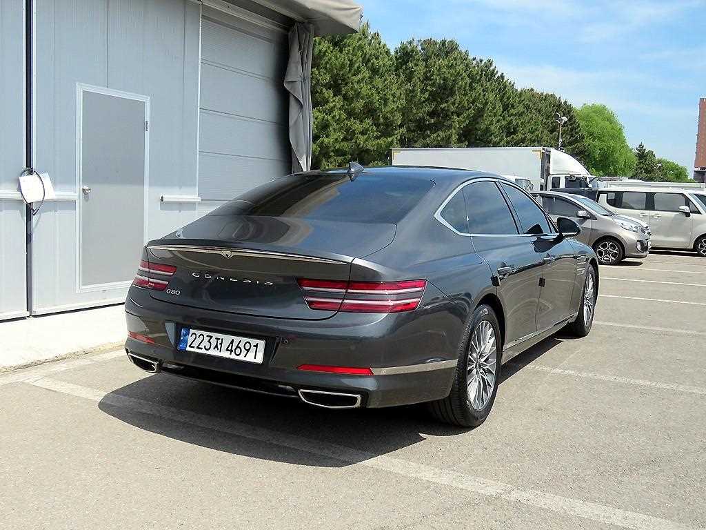 Genesis G80 - Vista 4