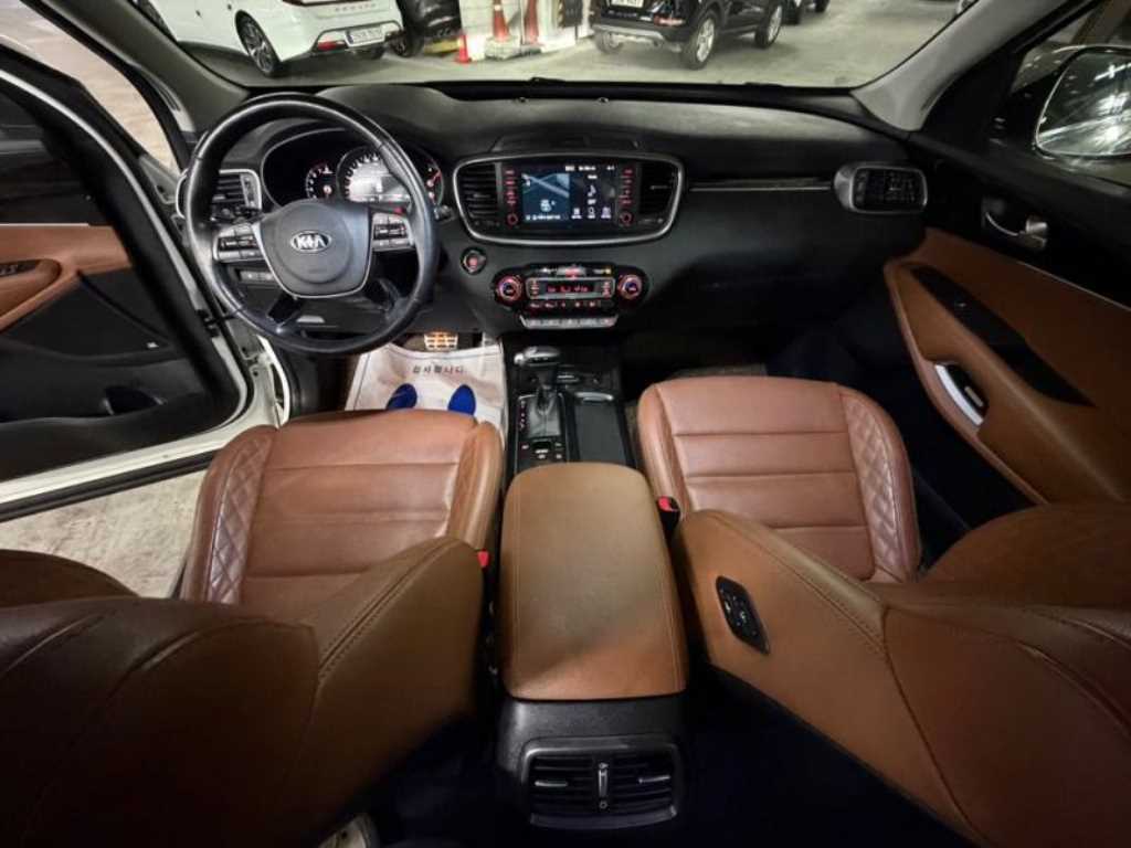 KIA Sorento - Vista 6