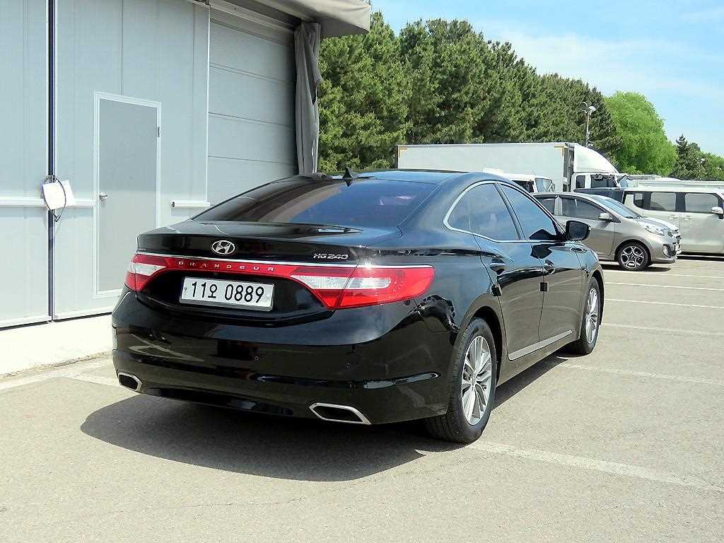 HYUNDAI Grandeur - Vista 4