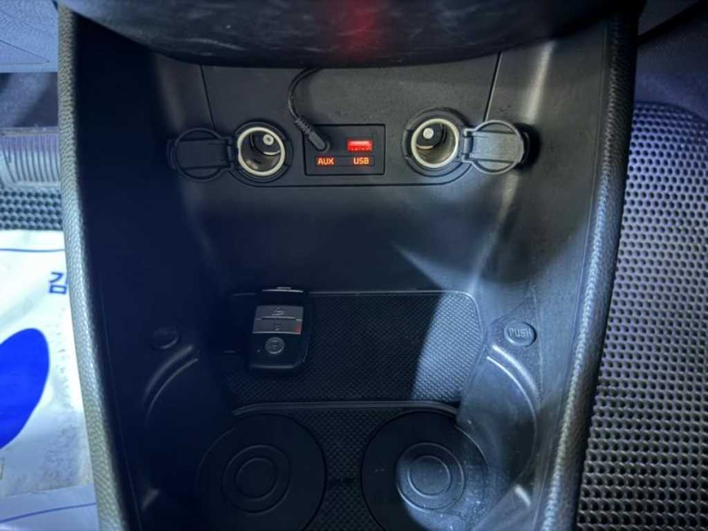KIA Morning - Vista 11