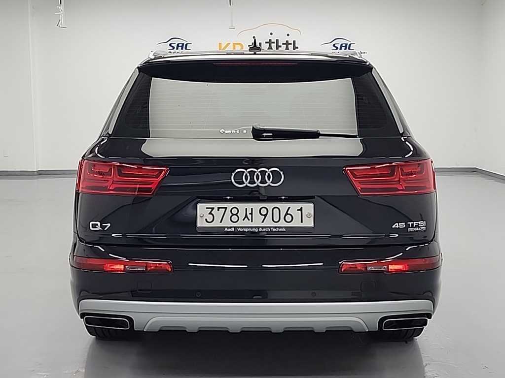 Audi Q7 - Vista 3