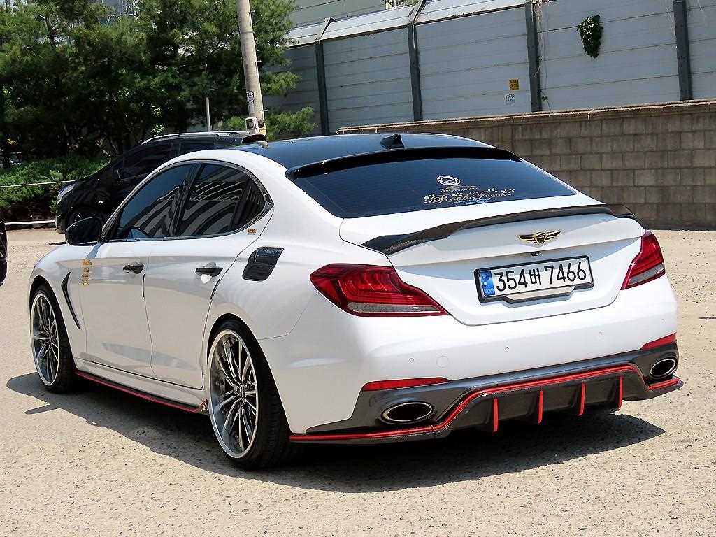 Genesis G70 - Vista 3