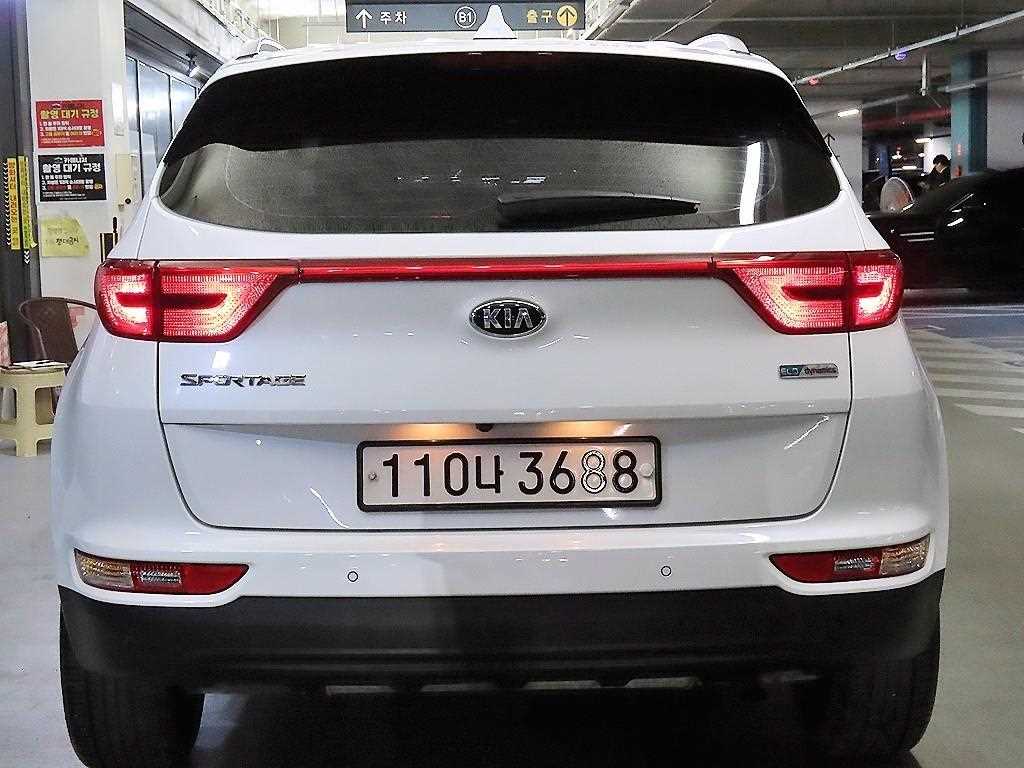 KIA Sportage - Vista 5