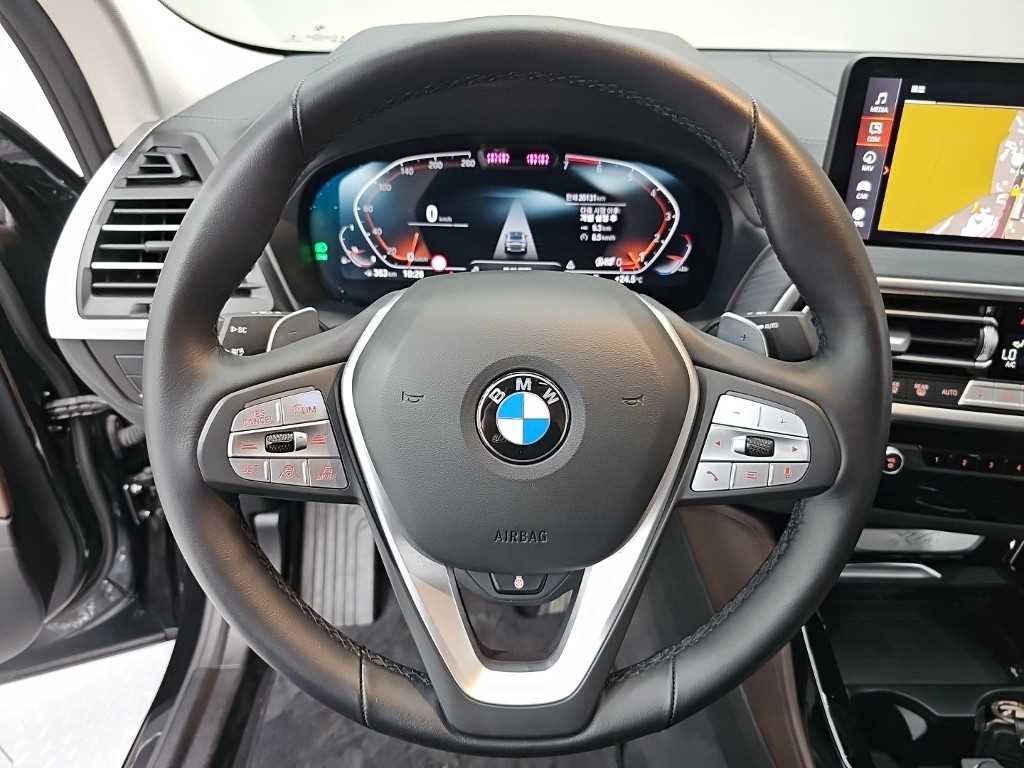 BMW X4 - Vista 9